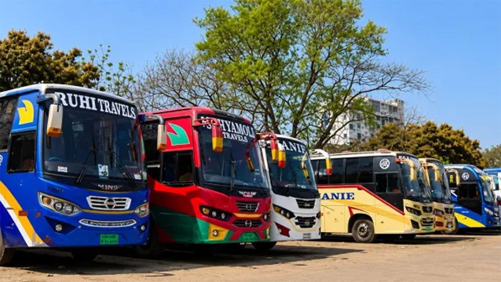 মালিক-শ্রমিক বিরোধে রাজশাহী থেকে বাস চলাচল বন্ধ