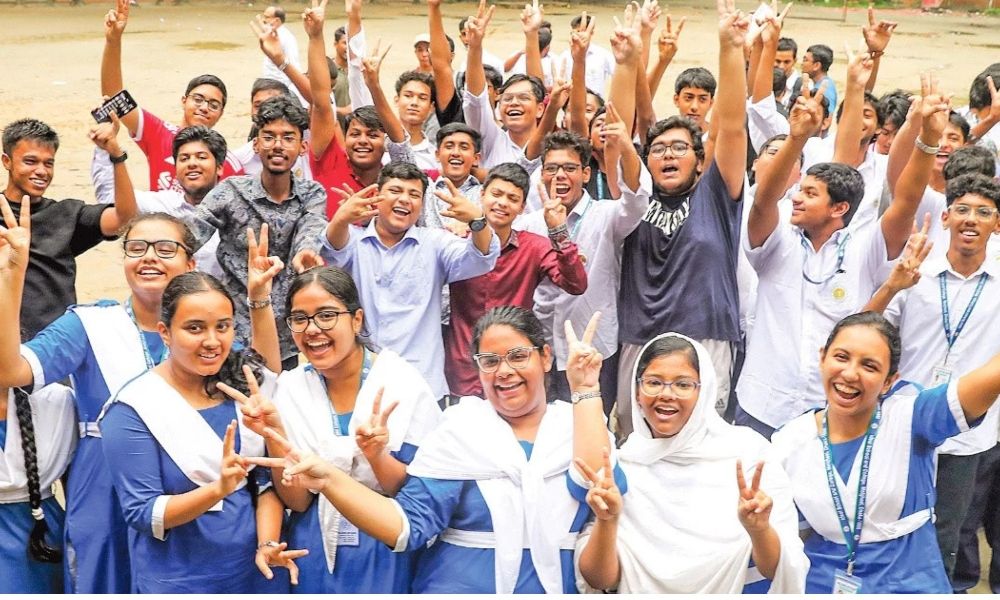 একাদশ শ্রেণিতে ভর্তি ও ক্লাস শুরুর নতুন তারিখ নির্ধারণ