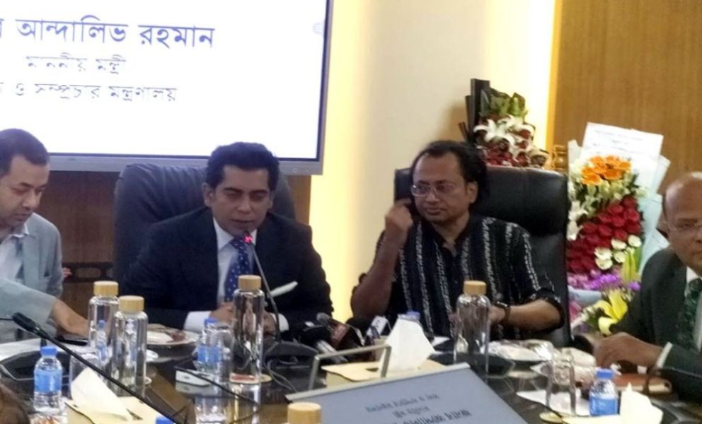 মিডিয়া নিয়ন্ত্রণ নয়, স্বাধীনভাবে কাজের সুযোগ দিতে হবে: তথ্যমন্ত্রী