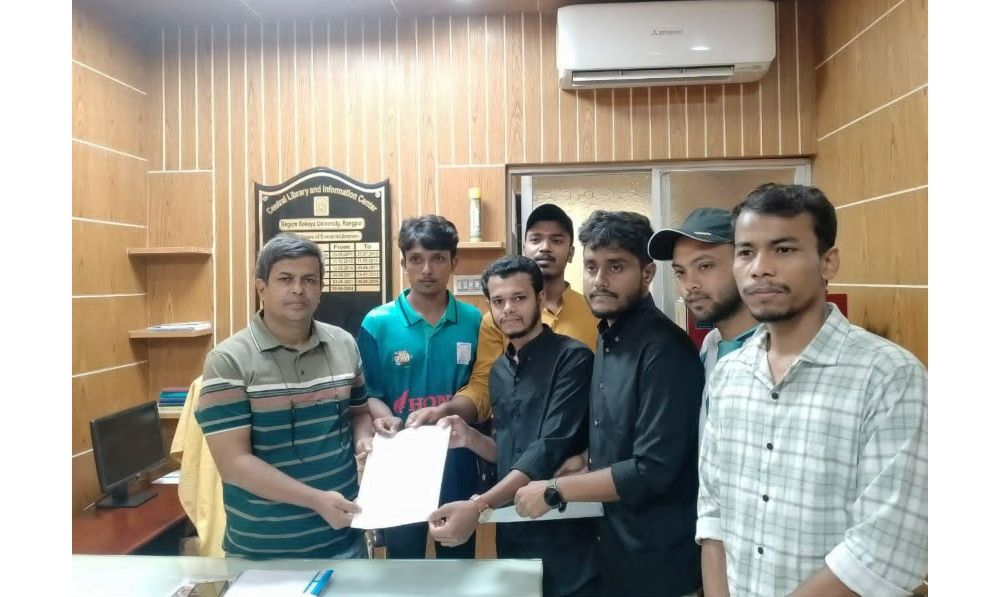 বেরোবি ছাত্রদল নেতা মাসুদের দাবির পর লাইব্রেরি সংস্কারের উদ্যোগ