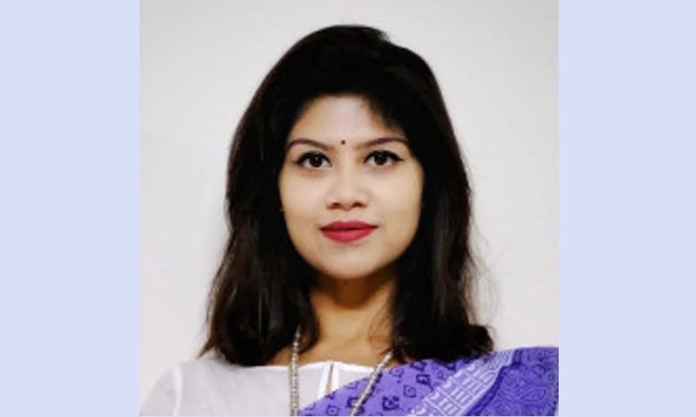 ঘুসের অভিযোগে শাস্তি, আট বছর পদোন্নতি পাবেন না মিতু