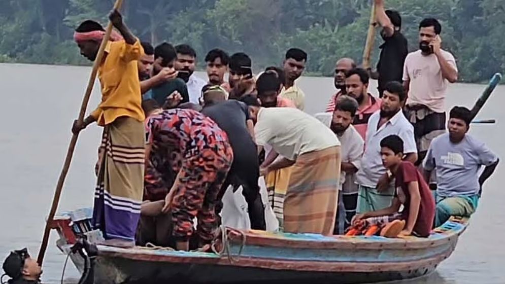 শীতলক্ষ্যায় নিখোঁজ চারজনের মধ্যে ৩ জনের মরদেহ উদ্ধার