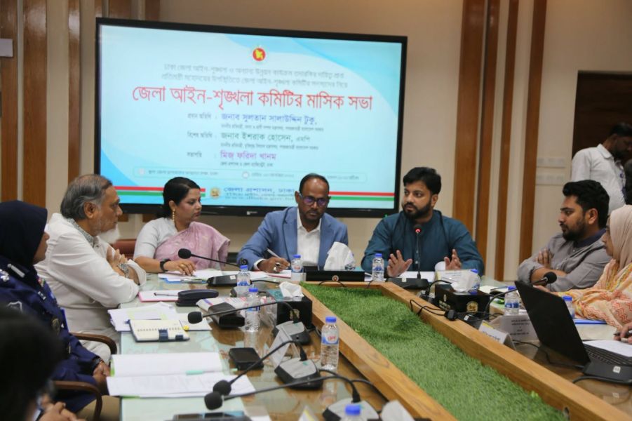 ফুটপাত দখল, মাদক ও যানজটে নাজেহাল ঢাকা-৬! বৈঠকে ইশরাকের ক্ষোভ