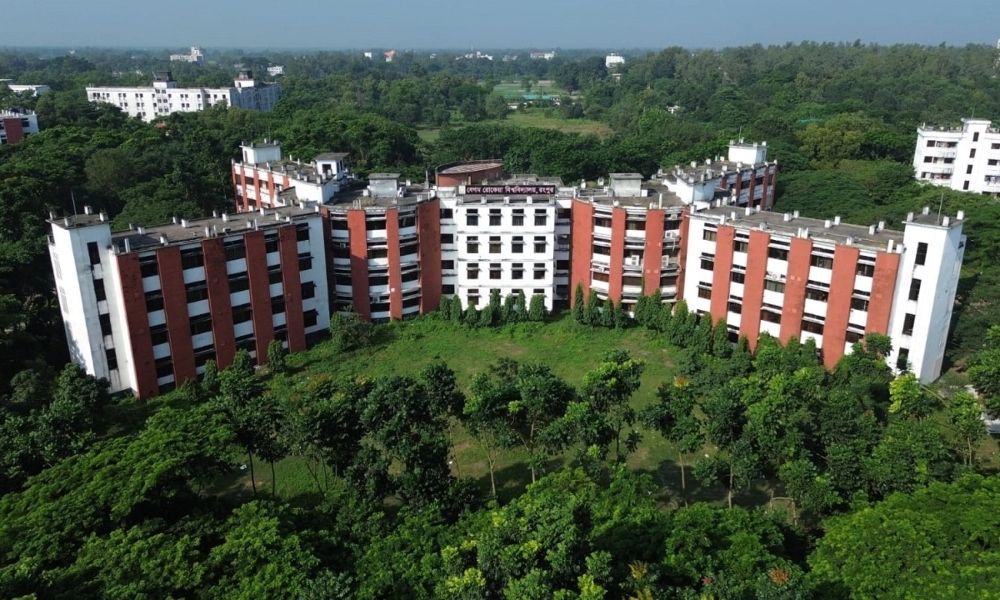 বেরোবিতে ব্যাপক প্রশাসনিক রদবদলের আভাস